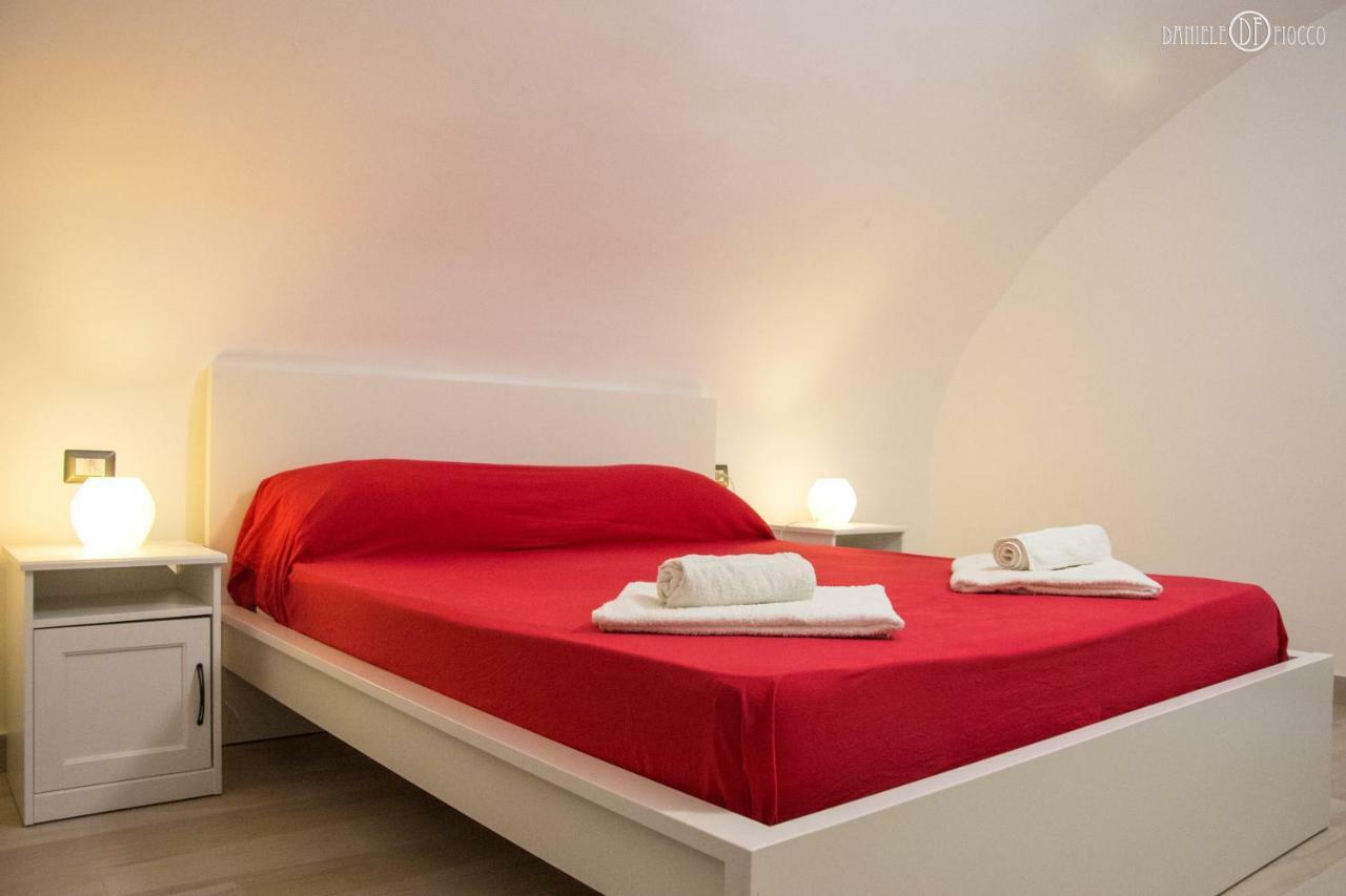Vecchia Napoli - Anticaglia Apartment Luaran gambar