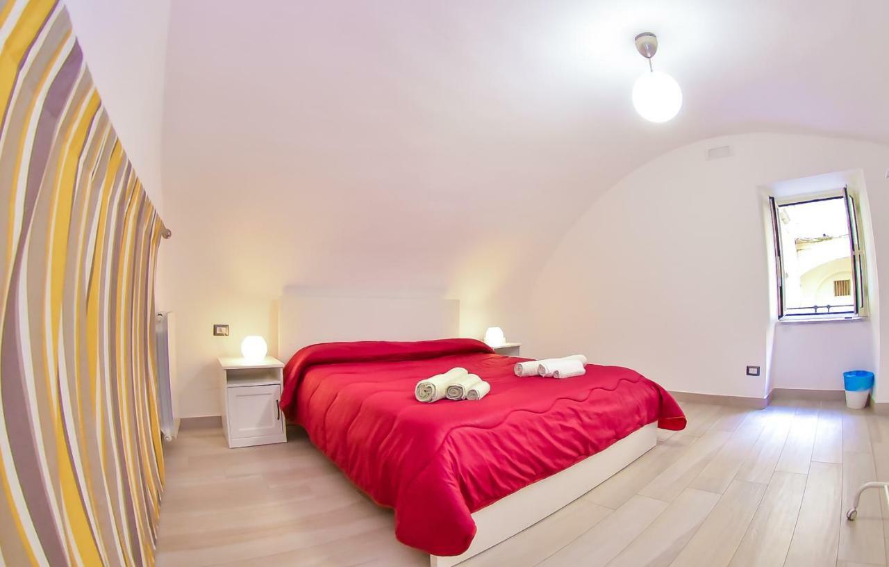 Vecchia Napoli - Anticaglia Apartment Luaran gambar