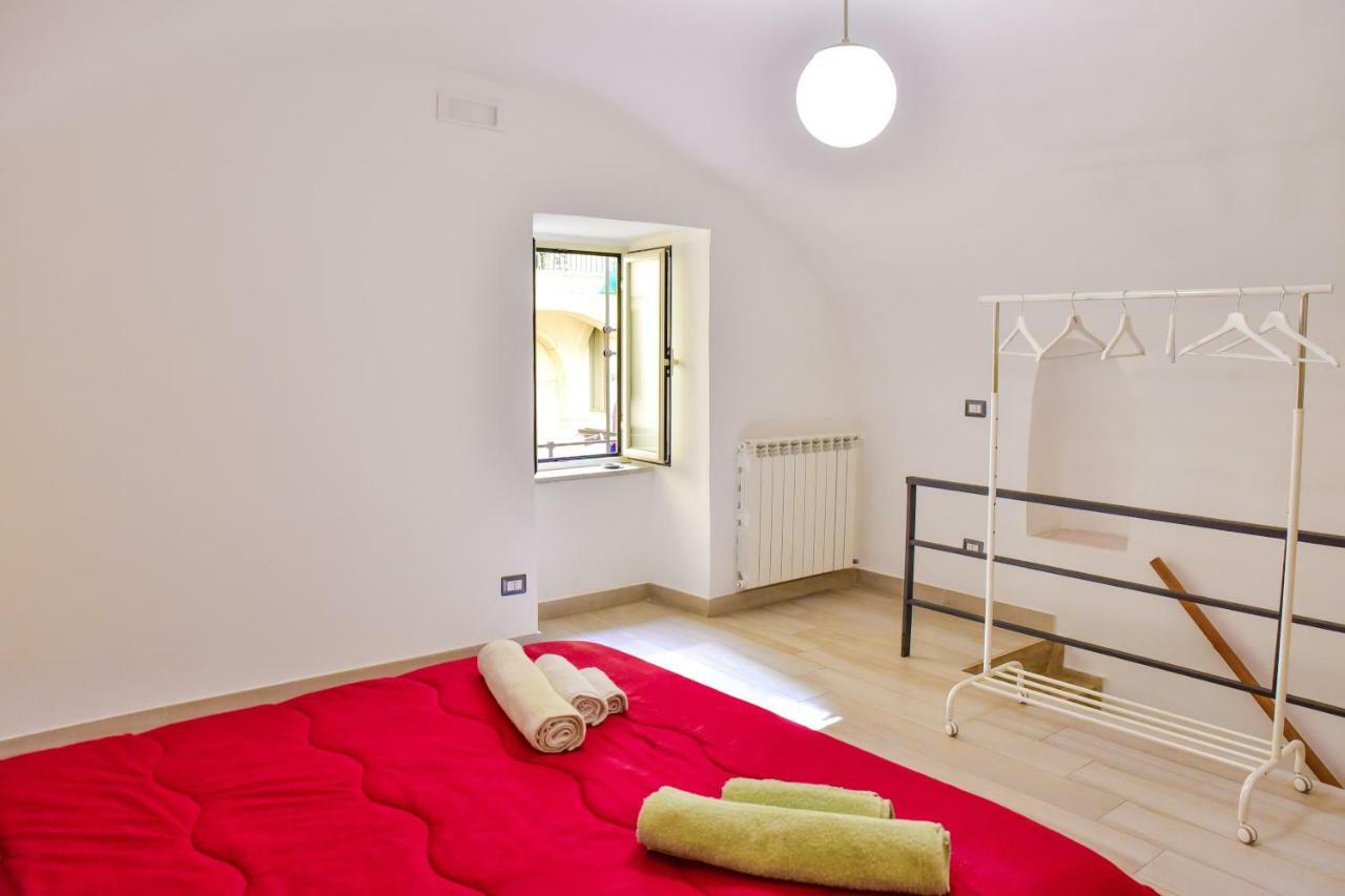 Vecchia Napoli - Anticaglia Apartment Luaran gambar